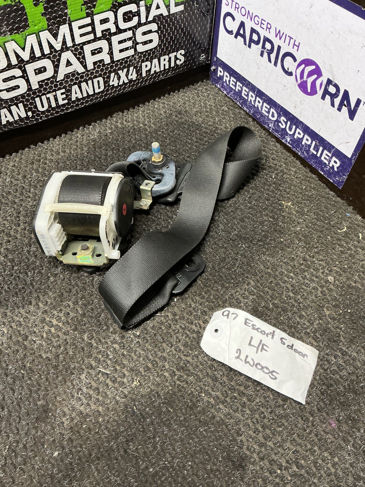 1997 Ford Escort 2W005- Left Front Seat Belt- (TAG10809)