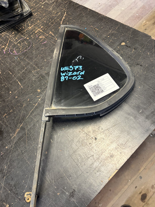 1999-2002 Isuzu Wizard ues73 - Left Rear Quarter Door Glass - (TAG18602)