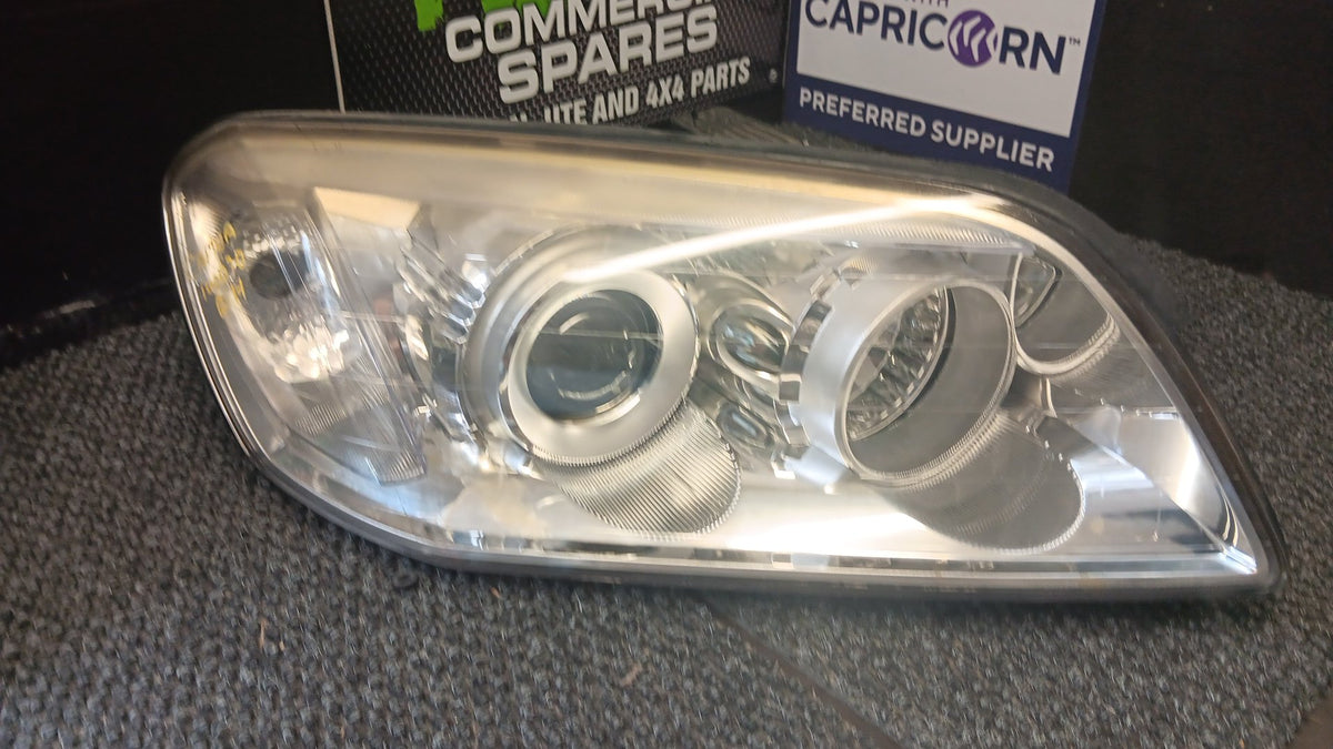 2010 Holden Captiva 5 LT 2WD 2.4 AT- Right Headlight- (TAG5175)