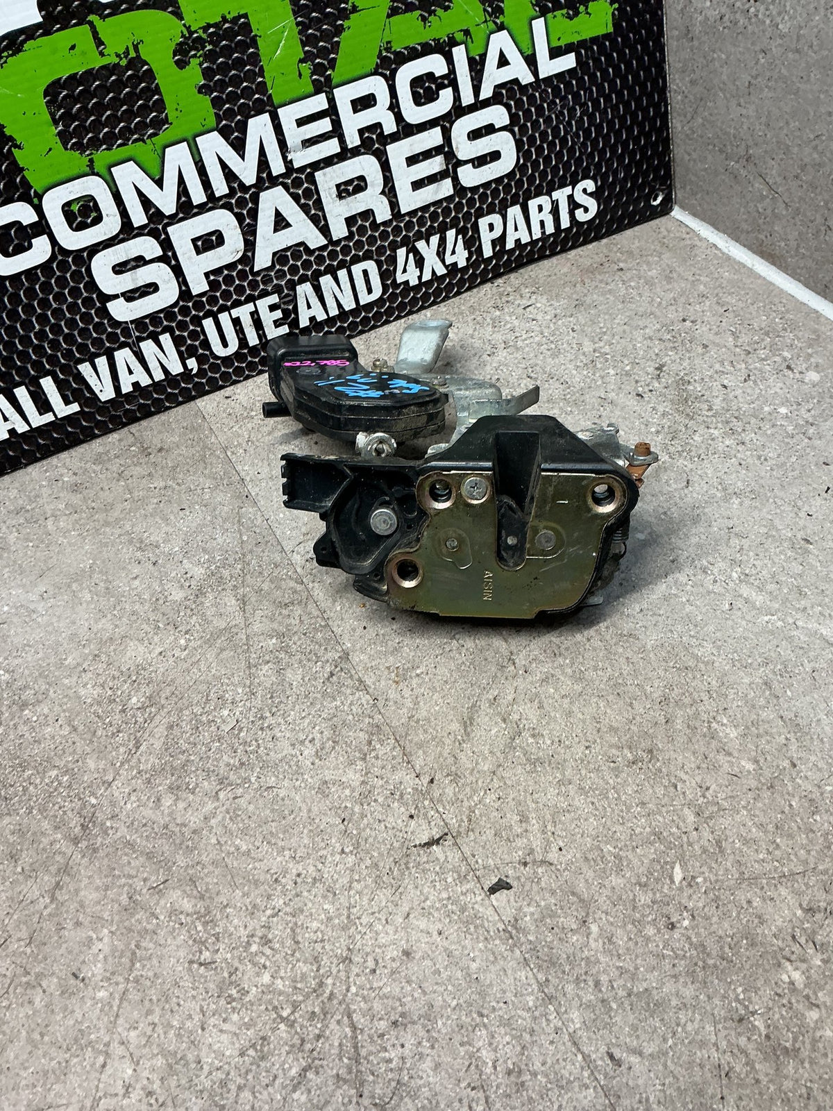 1995-2002 Toyota Hilux III N180- Right Front Door Lock Actuator- (TAG12785)