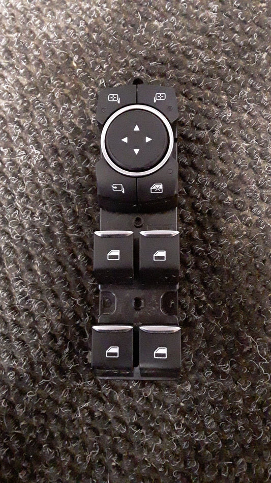 2021 Ford Puma ST-LINE 1.0P/7AT- Master Power Window Switch- (TAG6557)