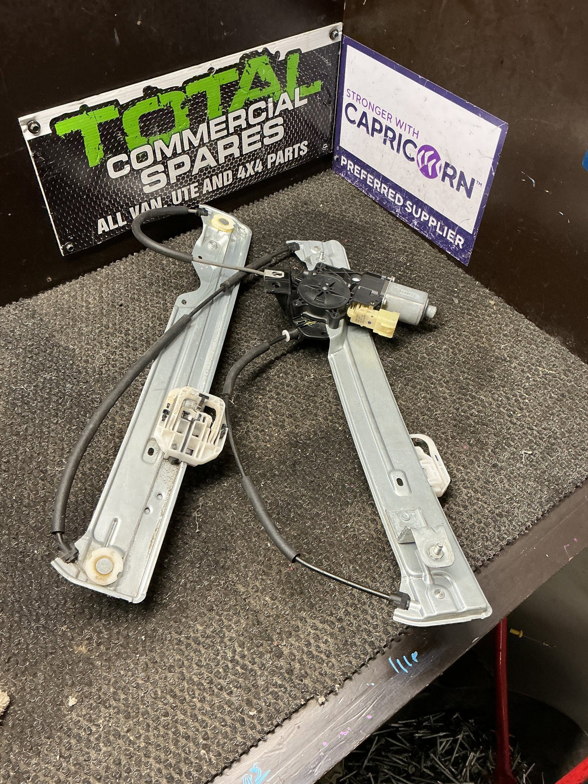 2014 Ford Escape- Left Front Window Regulator/Motor- (TAG10523)