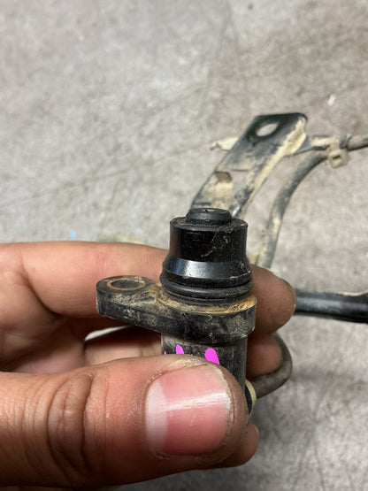 2006-2011 Toyota Hilux VII N10- Right Front ABS Sensor- (TAG15843)