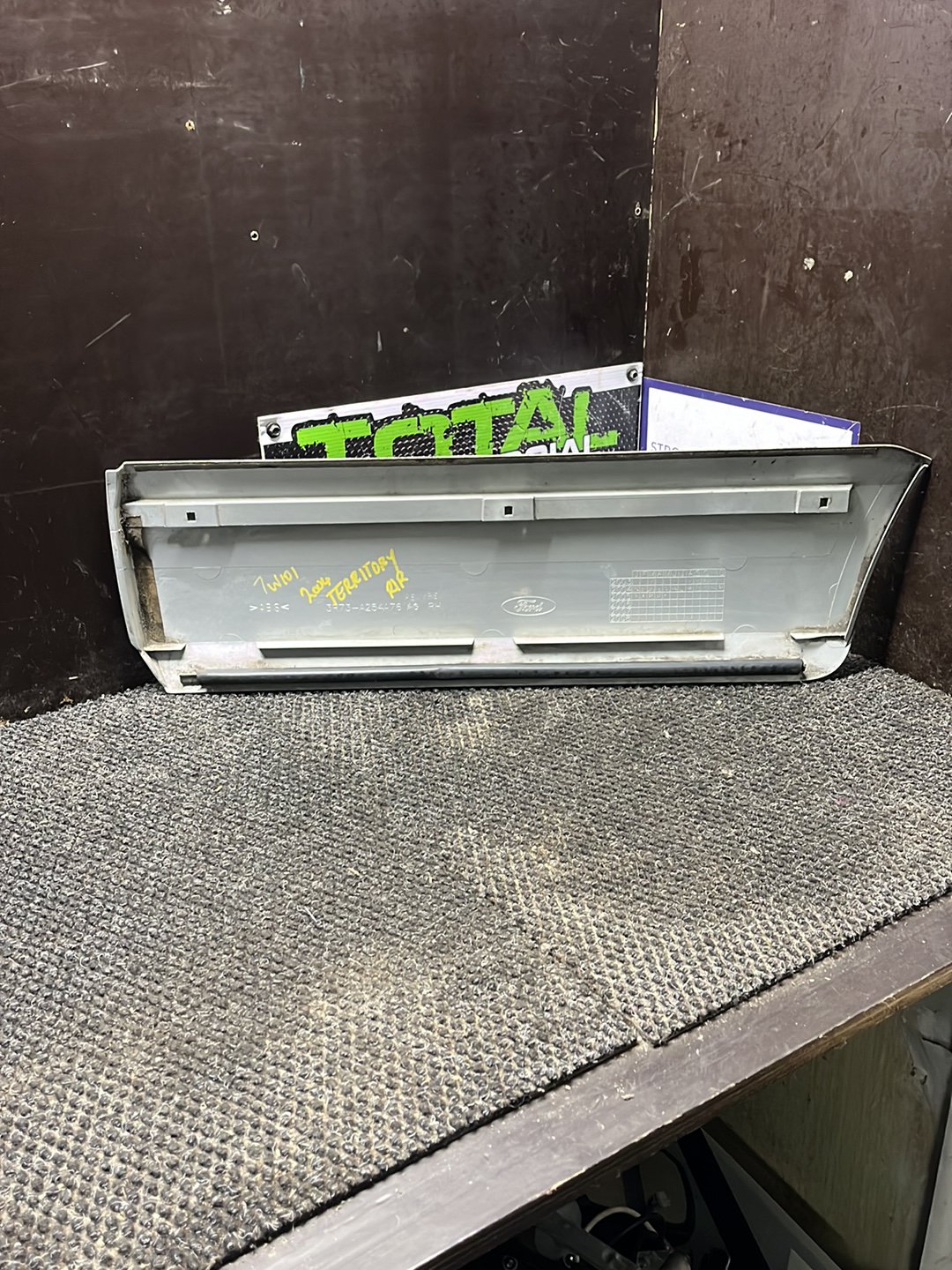 2004 Ford Territory- Right Rear Door Moulding- (TAG8619)