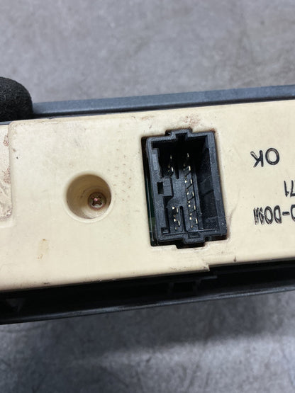 1995 Isuzu Bighorn UBS69GW- Master Power Window Switch- (TAG16383)