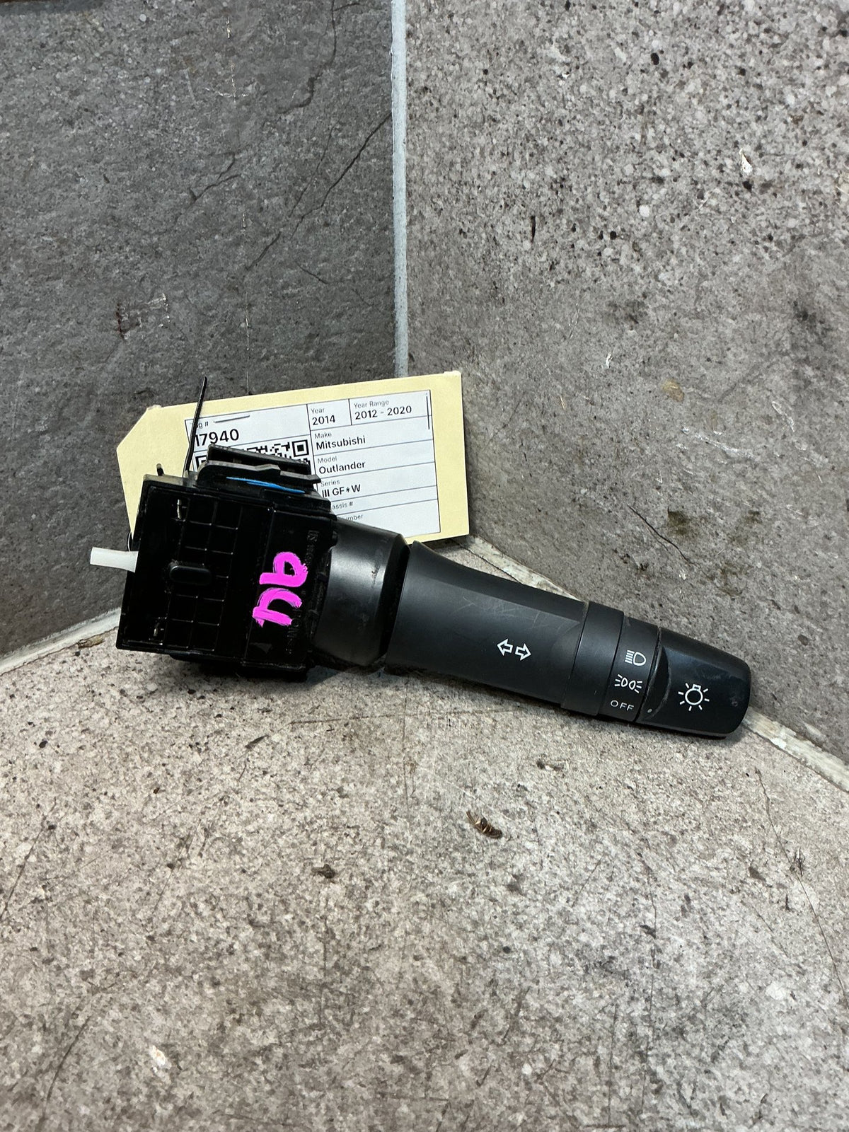 2012-2020 Mitsubishi Outlander III GF*W - Indicator Stalk - (TAG17940)