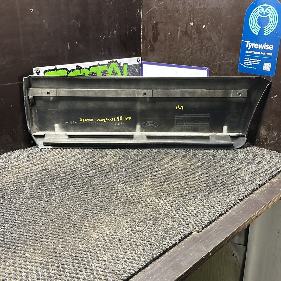 2006 Ford Territory- Right Rear Door Moulding- (TAG8630)