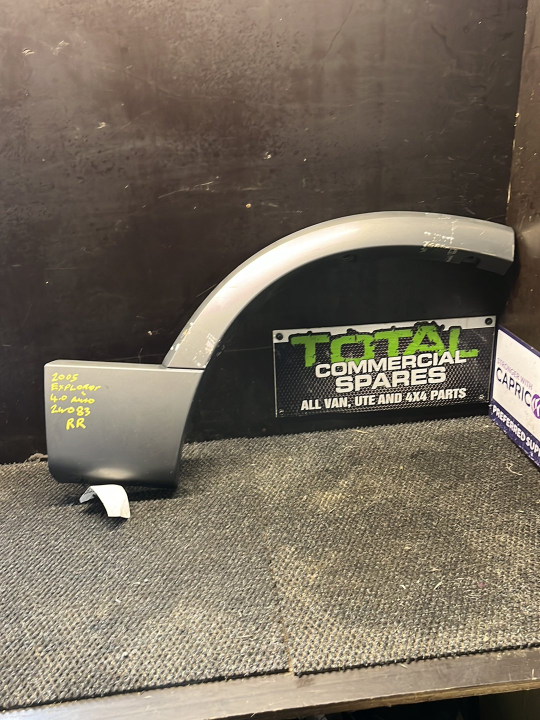 2005 Ford Explorer- Right Rear Door Moulding- (TAG8646)