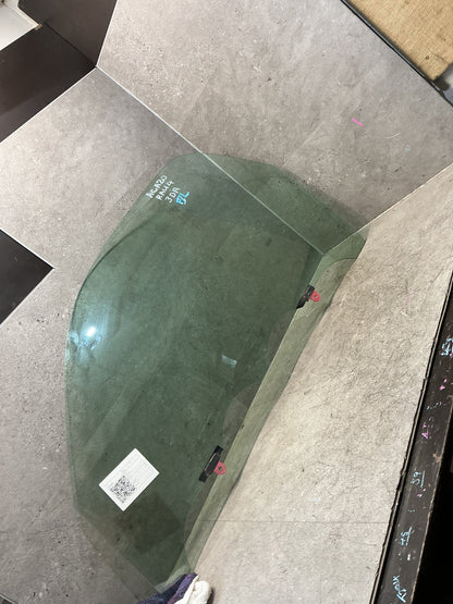 1998 Toyota RAV4 aca20 - Left Front Door Glass - (TAG19105)