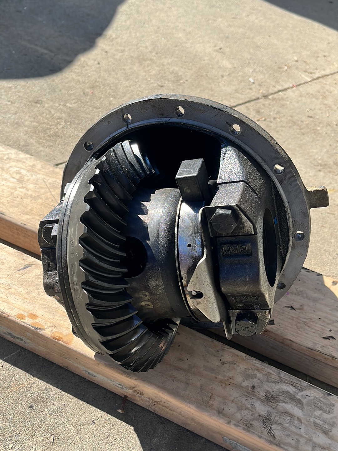 1997 Mitsubishi Pajero II NL- Rear Differential Head- (TAG9465) PN: Ratio 3.8
