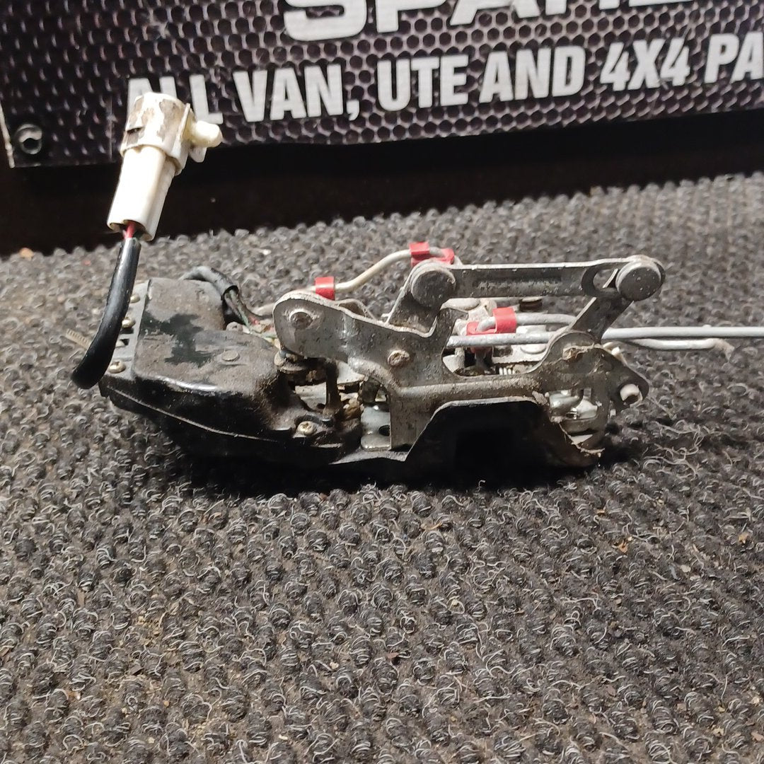 1999 Toyota Hiace LH100- Right Front Door Lock Actuator- (TAG9366)