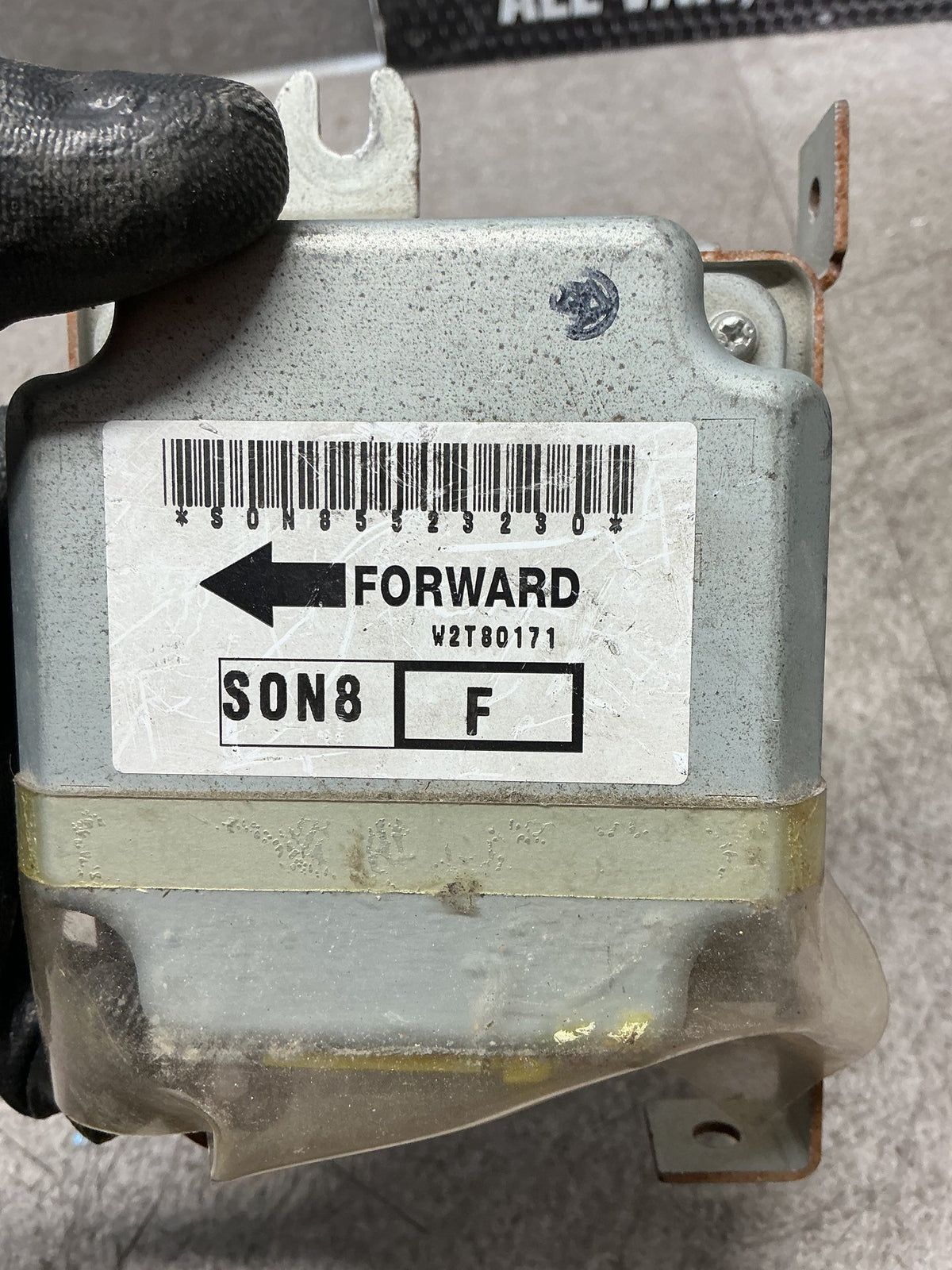 2005 Ford Econovan- Airbag Module- (TAG14991)