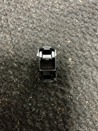 2013-2014 Ford Kuga II TF- Left Front Window Switch- (TAG9631)