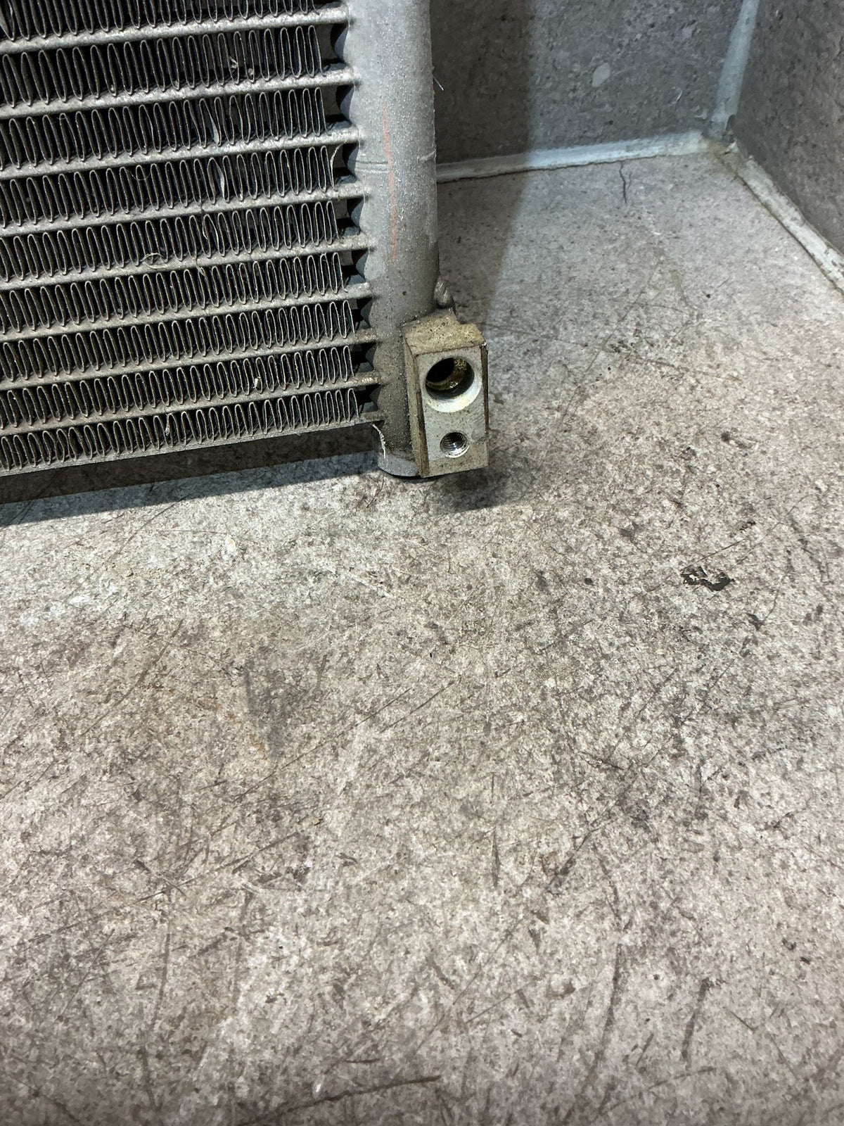 2013 Suzuki Vitara - A/C Condenser - (TAG18175)