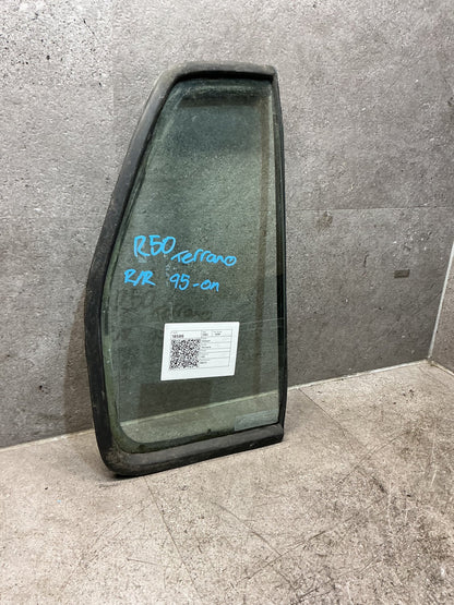 1995-1996 Nissan Terrano r50 - Right Rear Quarter Door Glass - (TAG18586)