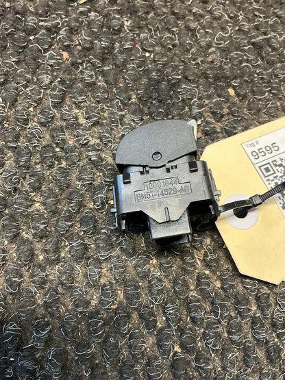 2013-2014 Ford Kuga II TF- Left Rear Window Switch- (TAG9595)