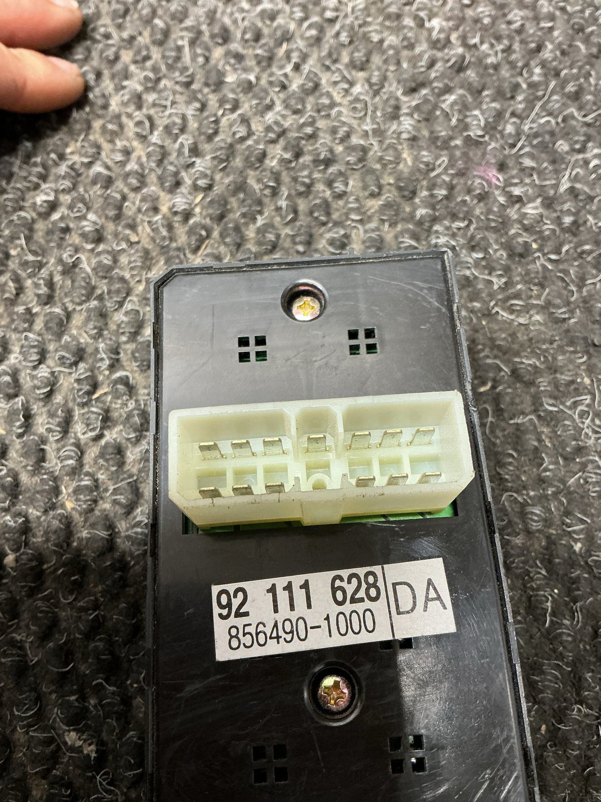 2007 Holden Commodore VZ 0W075- Master Power Window Switch- (TAG9926)