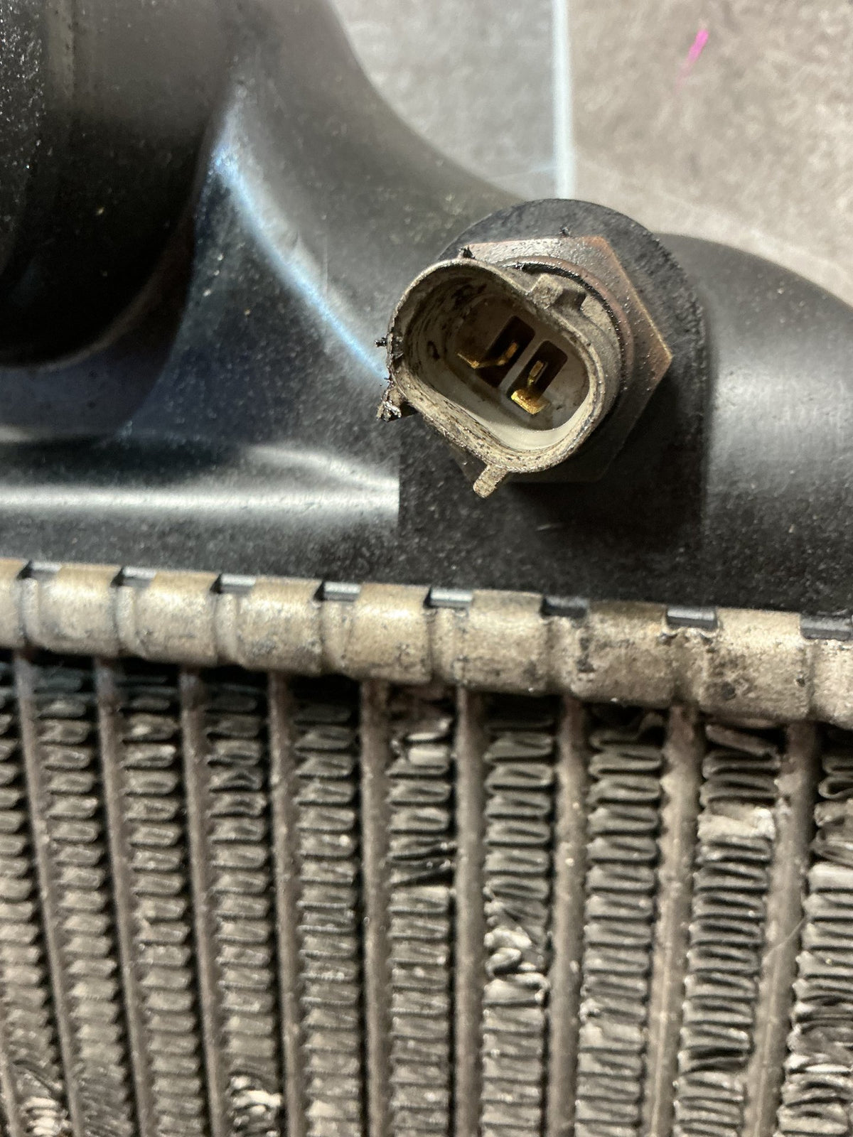 1997 Toyota Land Cruiser Prado KZJ95 - Intercooler - (TAG17957)