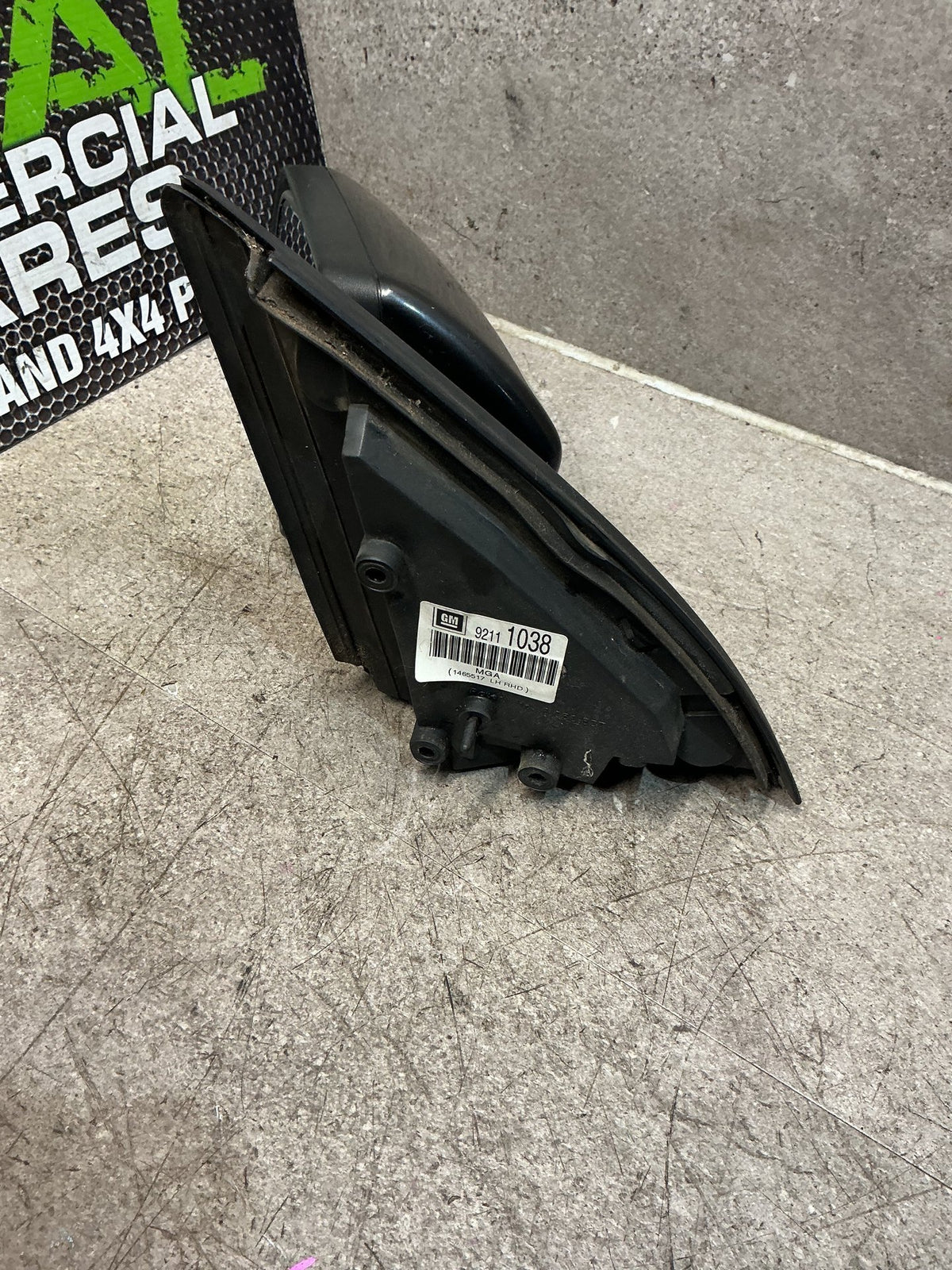 2004 Holden Adventra VY- Left Door Mirror- (TAG16804)