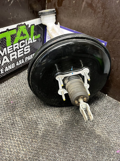 2013 Holden Colorado - Brake Booster and Master Cylinder Assembly - (TAG8307)