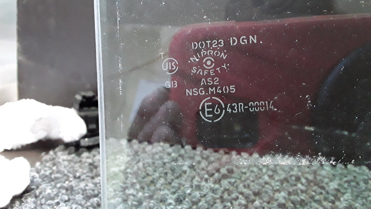 2007 Nissan Vanette SKF2VN- Right Front Door Window- (TAG5768)