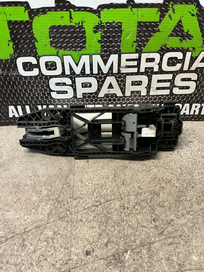 2014 Volkswagen Amarok- Left Rear Door Exterior Handle- (TAG16236)