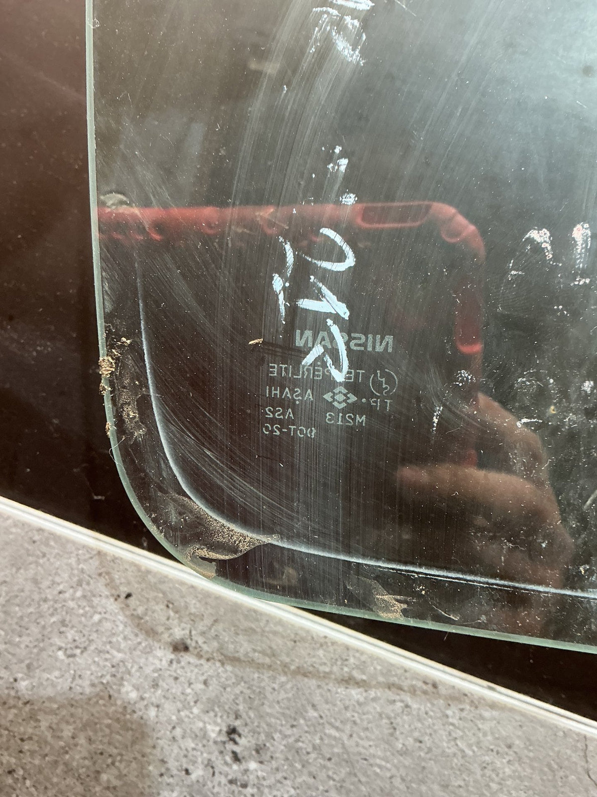 1996 Nissan Terrano R50 - Right Rear Quarter Door Glass - (TAG18753)