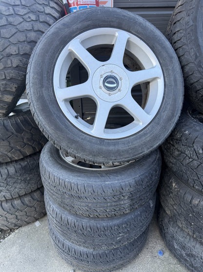 2006 Nissan Stagea- Wheel Set- (TAG17192)