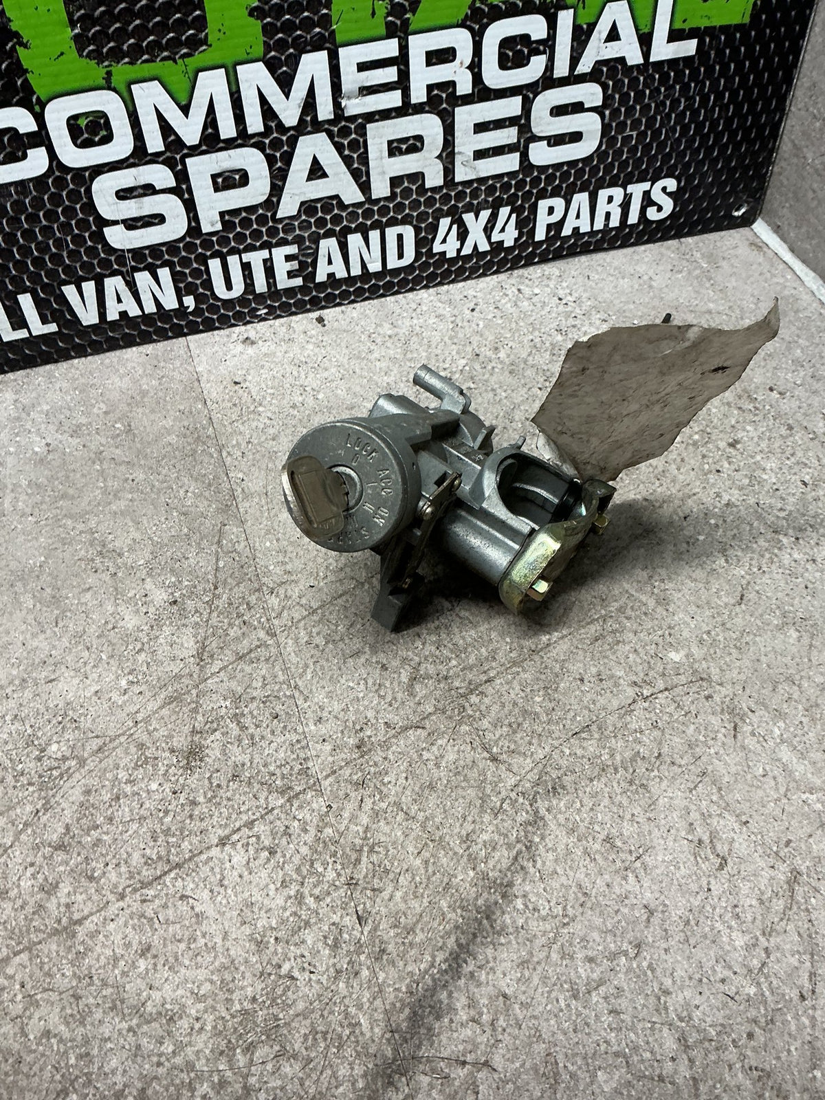 1990 Ford Laser BG 6W019- Ignition With Key- (TAG14737)