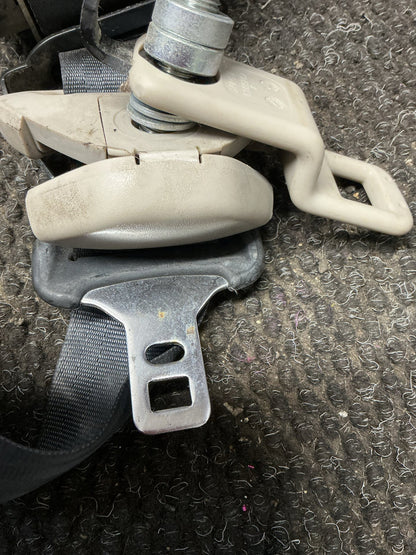 2013-2016 Nissan Serena C26- Left Rear 3RD Row Seat Belt- (TAG9544)
