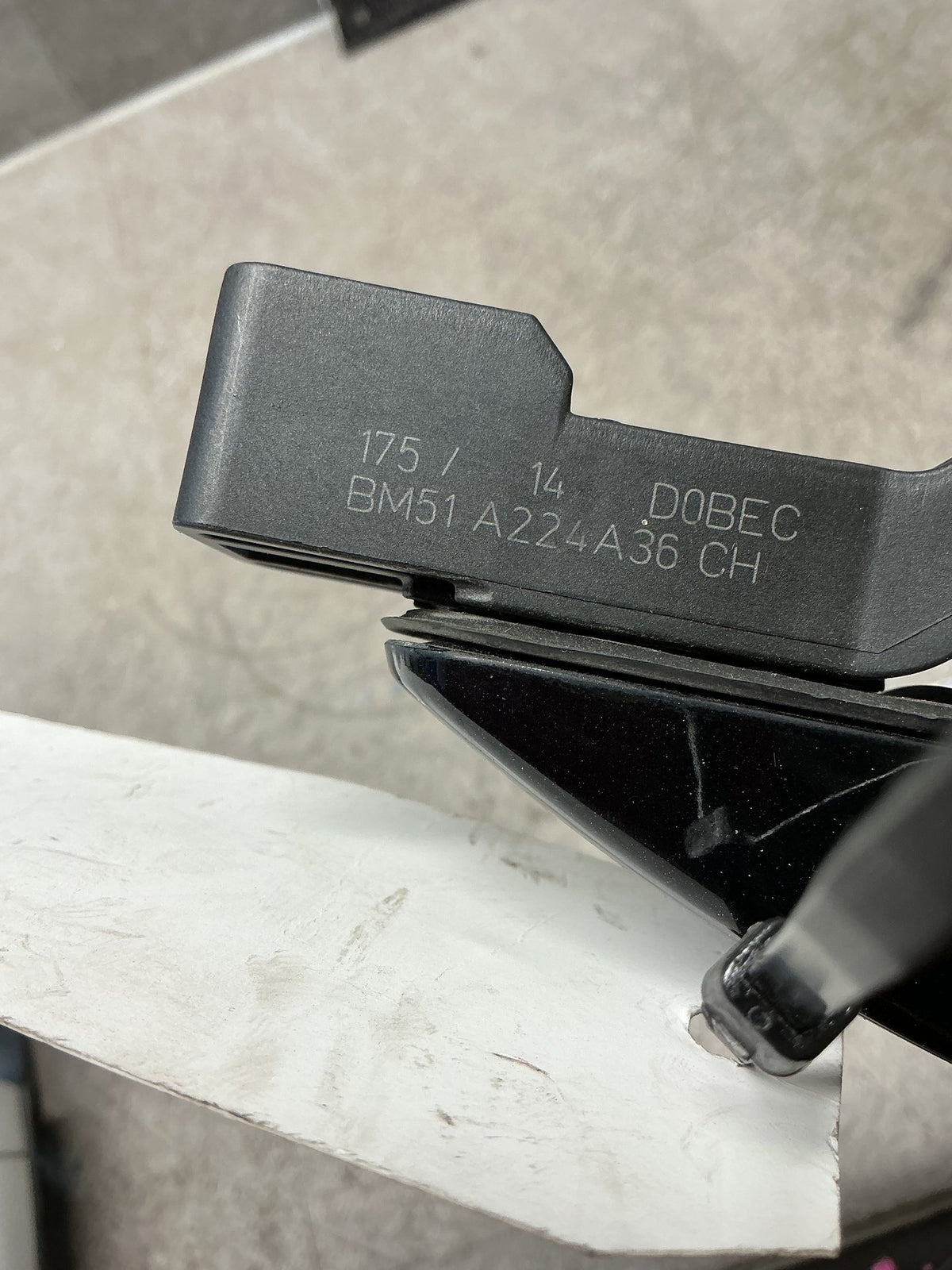 2015 Ford Kuga- Right Rear Door Exterior Handle- (TAG14798) PN: BM51-A224A36-CH