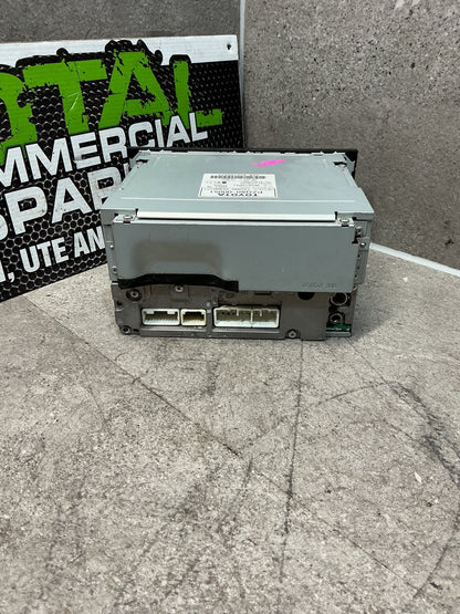 2011 Toyota Highlander U40- Stereo Head Unit- (TAG13271) PN: FT0015A