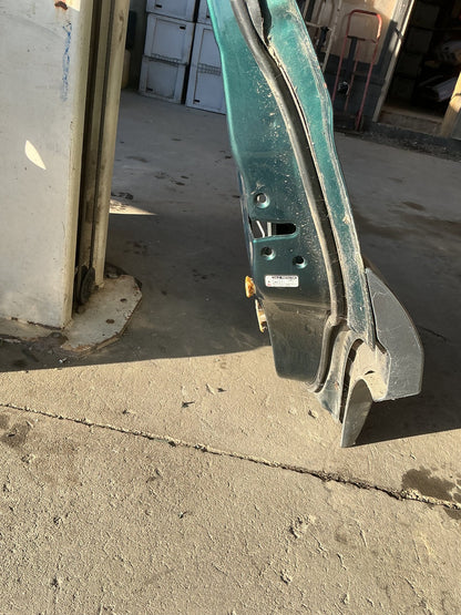 1996-2000 Toyota Land Cruiser J90 - Right Rear Door Shell - (TAG18049)