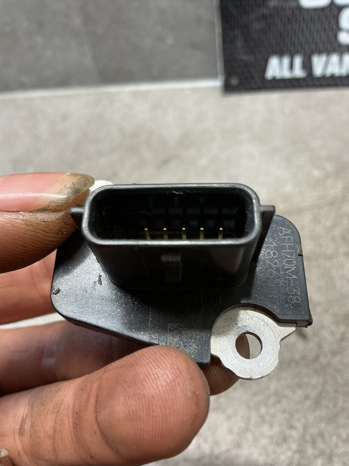 2011 Nissan Navara D40- Air Flow Meter- (TAG15658) PN: 22680-7S000