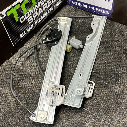 2019 Ford Escape- Right Front Window Regulator/Motor- (TAG7656)