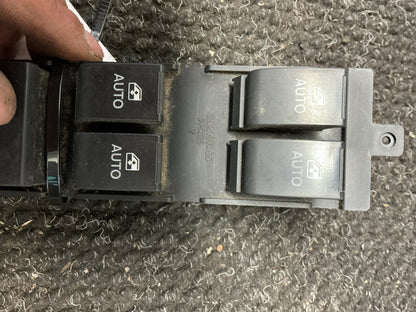 2012 Holden Captiva 5 1W102- Master Power Window Switch- (TAG9917)