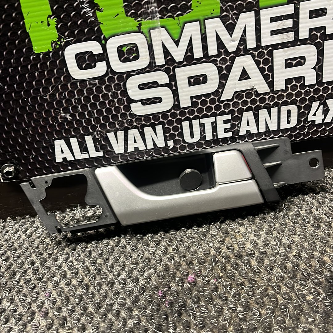 2013 Holden Captiva 7- Right Rear Door Interior Handle- (TAG8161)