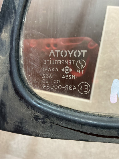 1993-1995 Toyota Hilux II N130- Right Rear Quarter Door Glass- (TAG16025)