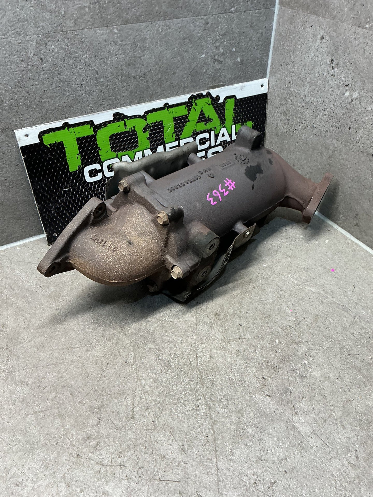 2011 Nissan Caravan VWE25- Catalytic Converter- (TAG13776)