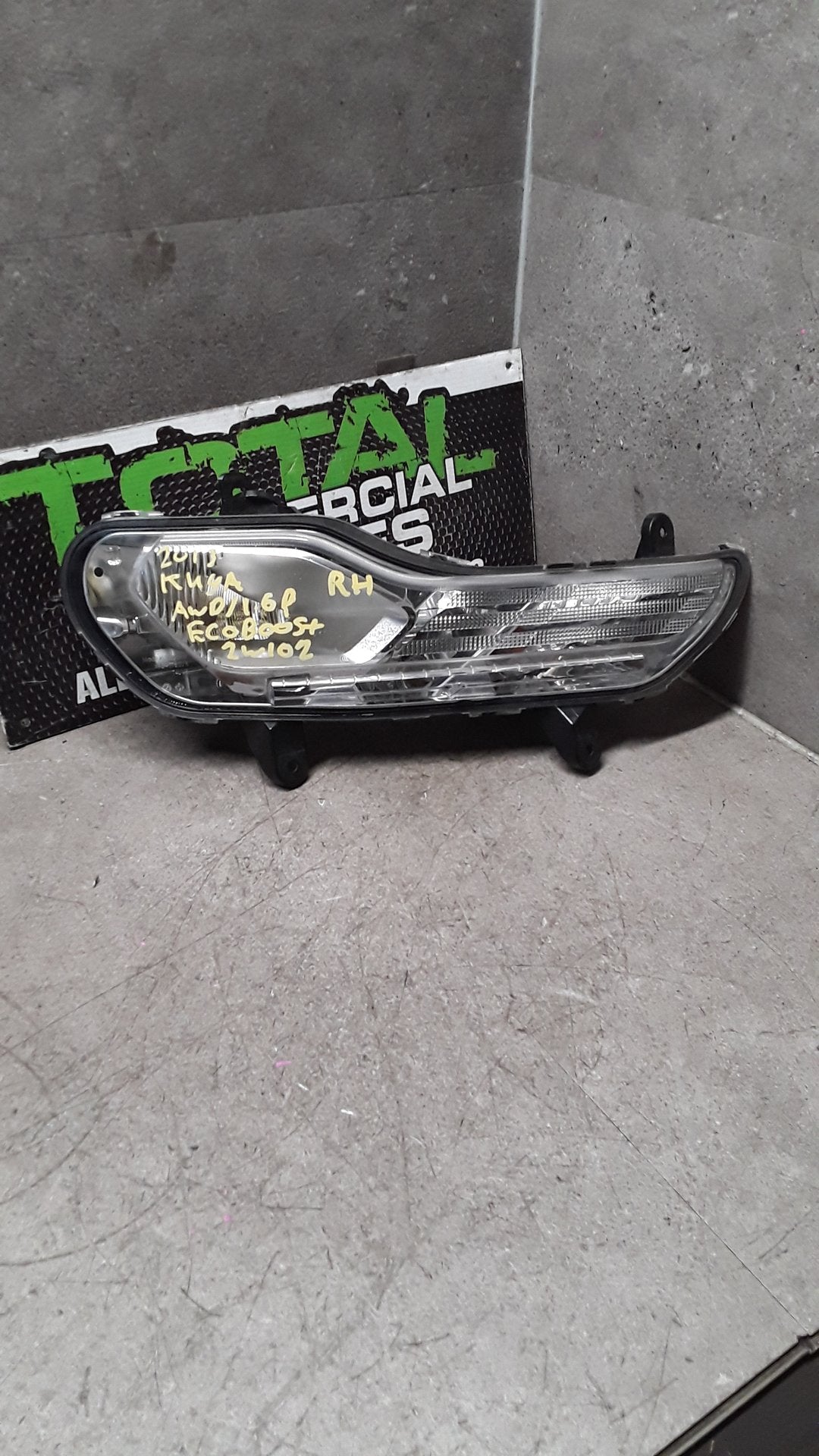2013 Ford Kuga TF - Right Front Bumper Light - (TAG17065)