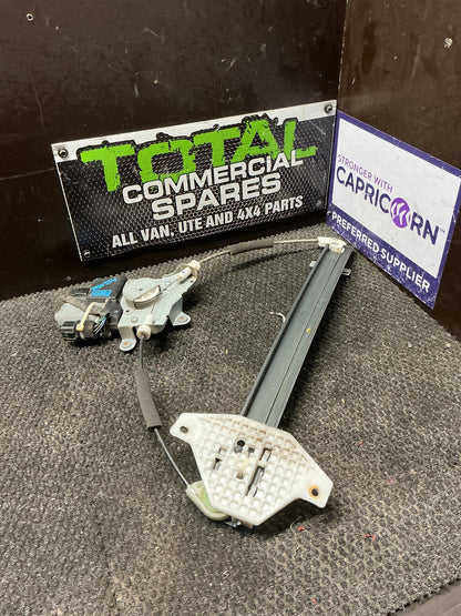 2012 Holden Captiva 5- Right Front Window Regulator/Motor- (TAG10334) PN: 20872600