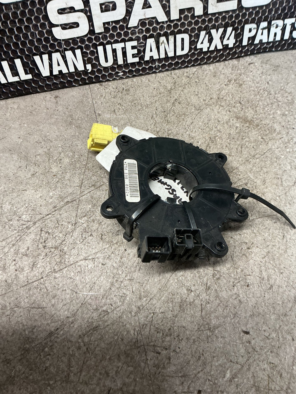 2000 Ford Econovan- Clock Spring- (TAG16996)