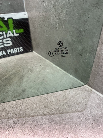 2013 Volkswagen Amarok- Left Front Door Glass- (TAG15440) PN: M3236