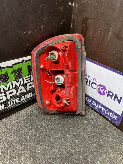 2000-2003 Toyota RAV4 ACA21- Right Taillight- (TAG9895)