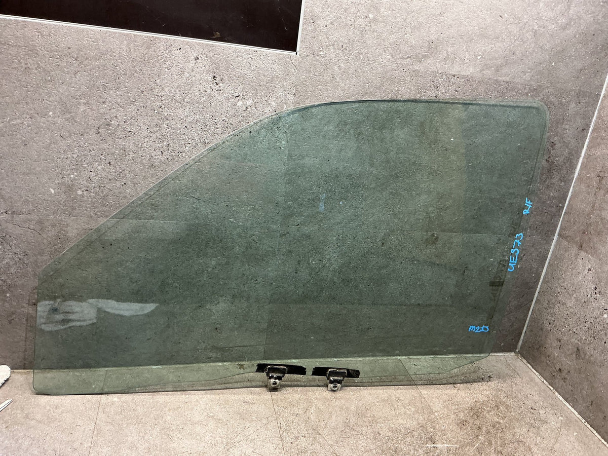 1998-2002 Isuzu Wizard UES UES73 - Left Front Door Glass - (TAG18974)