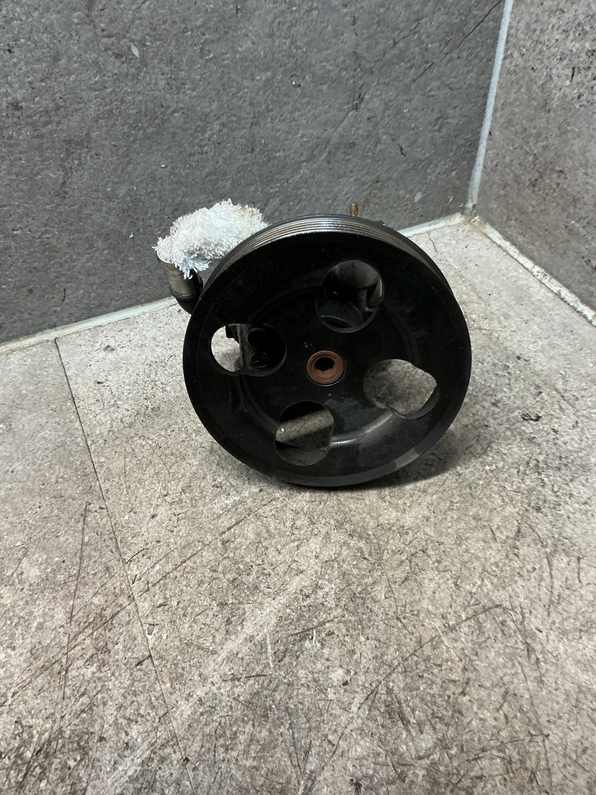 2013 Suzuki Vitara - Power Steering Pump - (TAG18155)