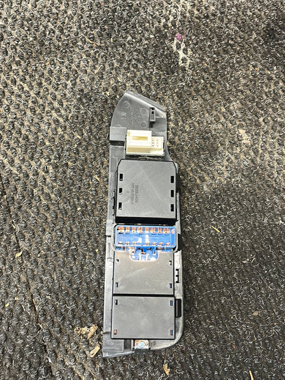 2012 Holden Captiva 7- Master Power Window Switch- (TAG8939)