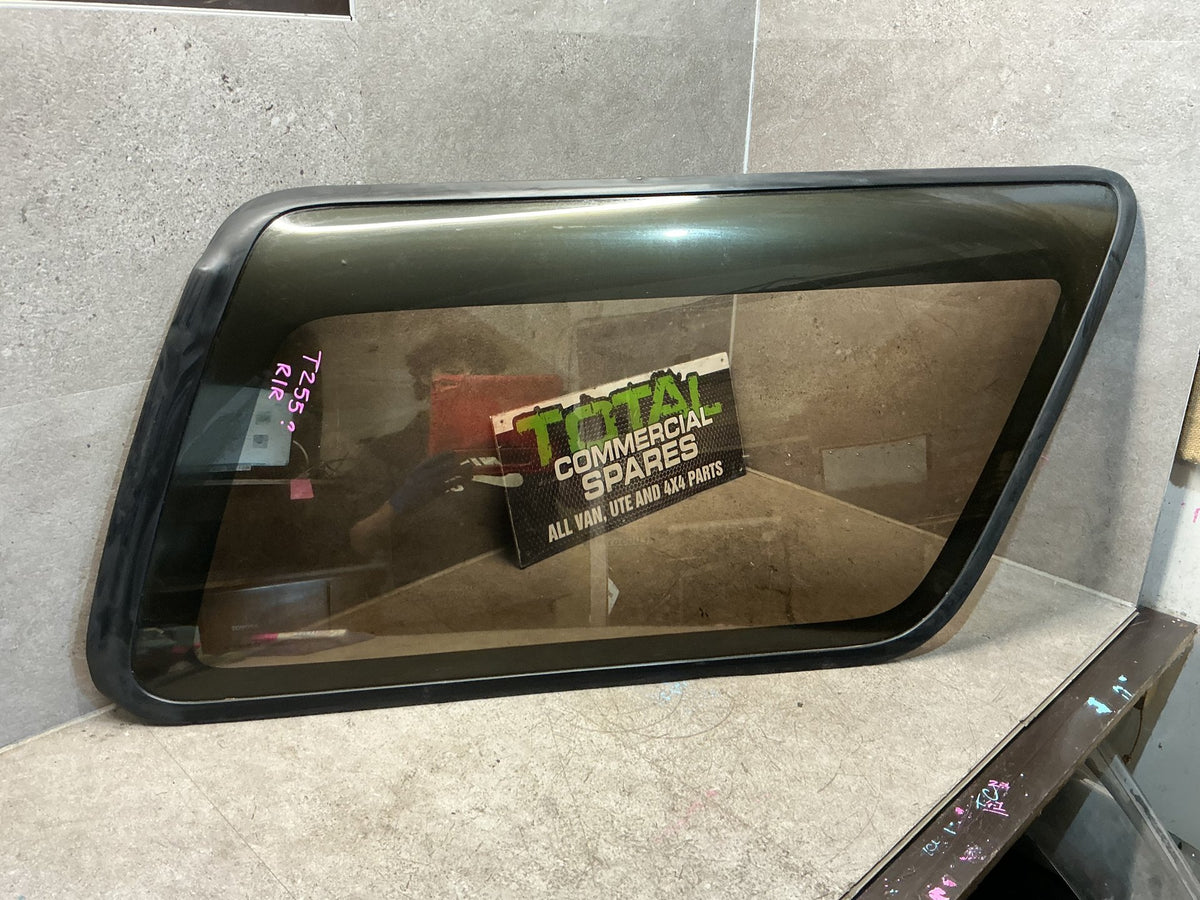 1994 Toyota Hilux II N130- Right Rear Cargo Glass- (TAG15672) PN: M2A45