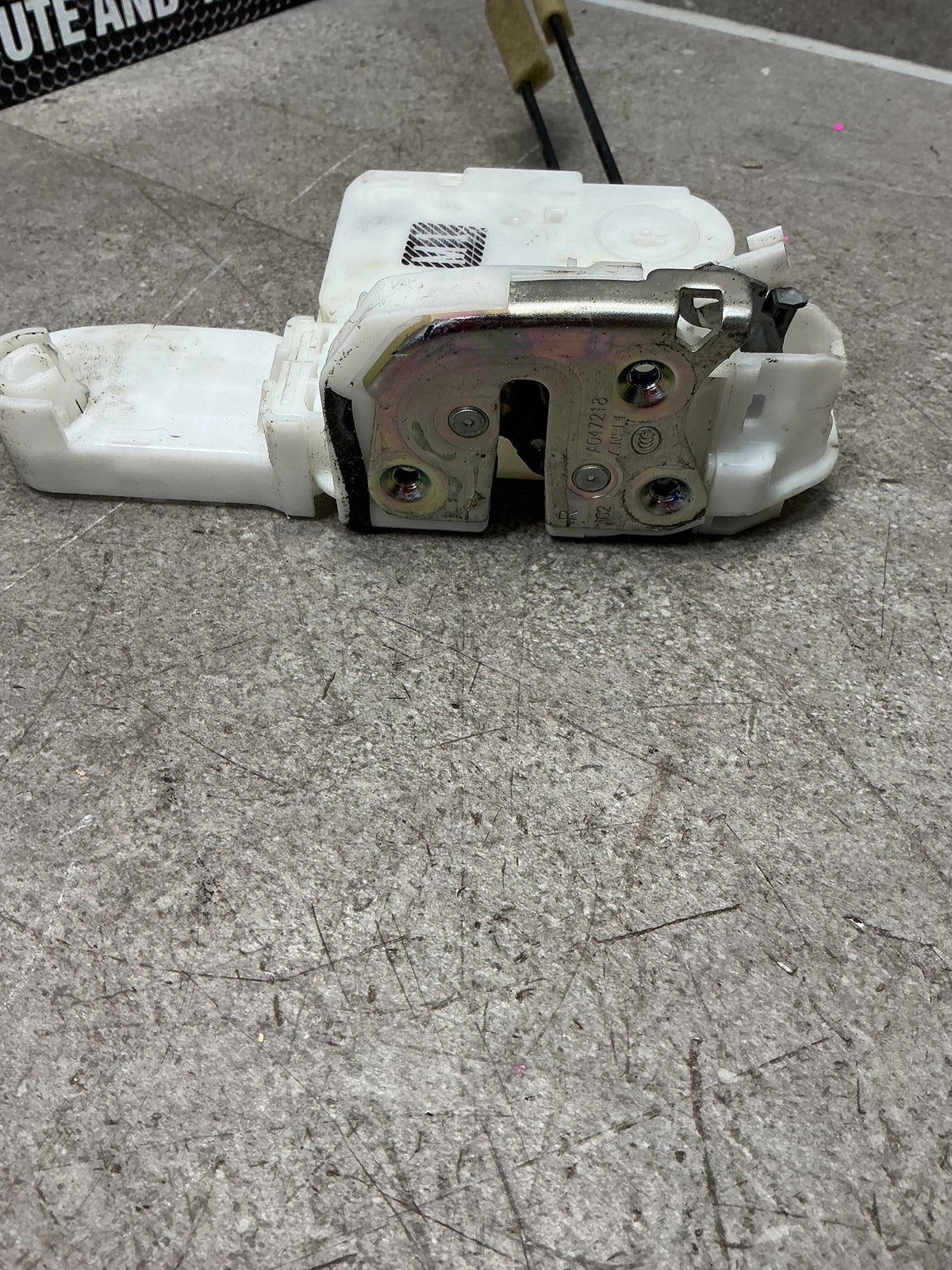 2013 Mitsubishi Outlander GF8W- Right Front Door Lock Actuator- (TAG13656)