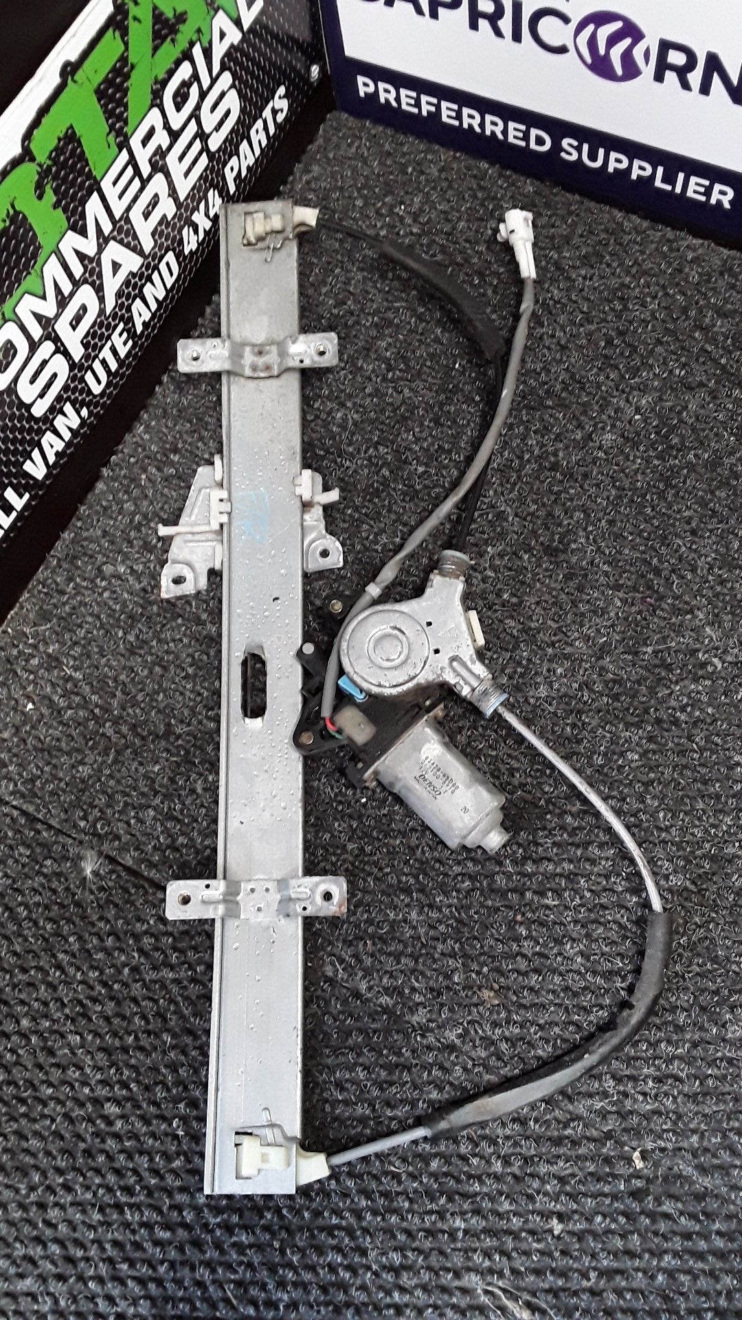 1998-2005 Suzuki Grand Vitara I FT SQ420- Right Front Window Regulator/Motor- (TAG5198)